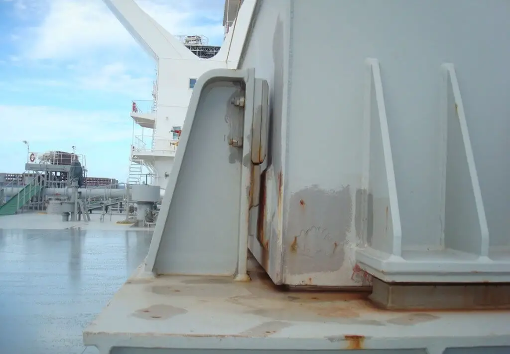 End Stop Pad at Closed Position